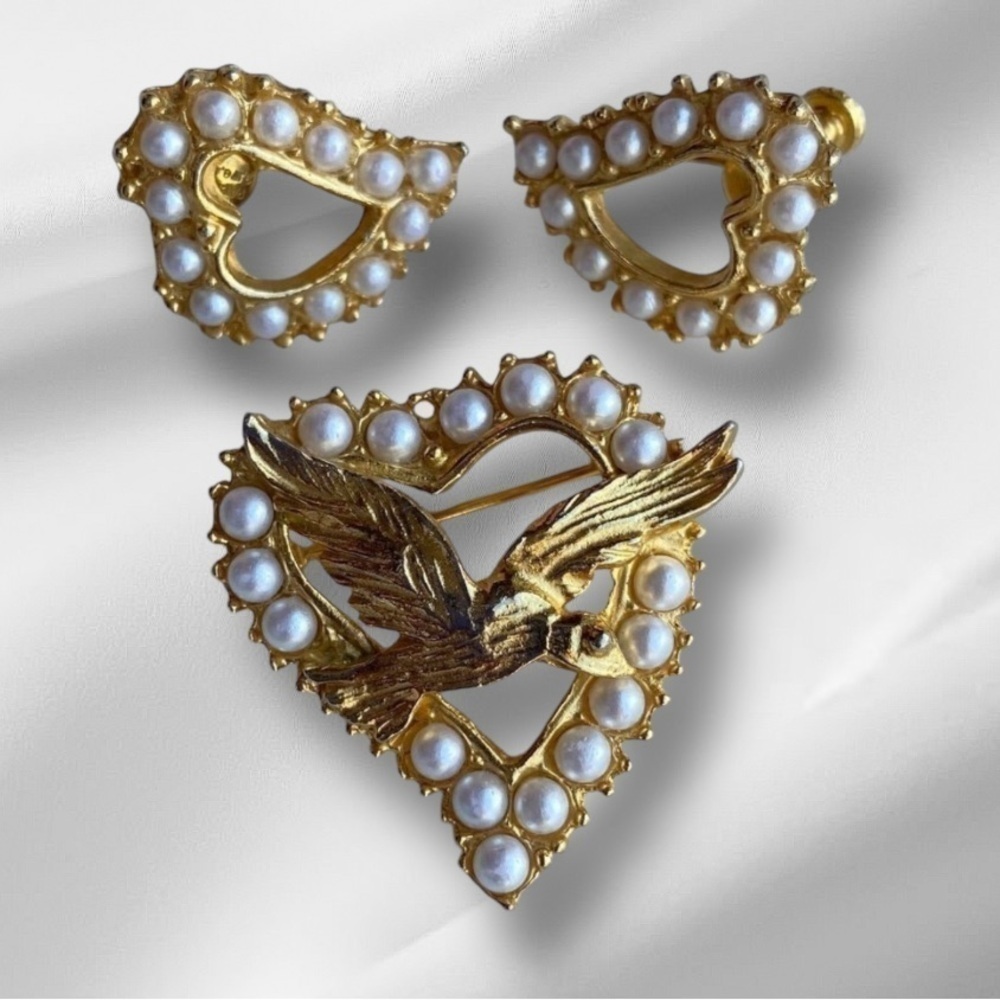 1960’s Pearl Bird Heart Brooch And Earring Set​​​​​